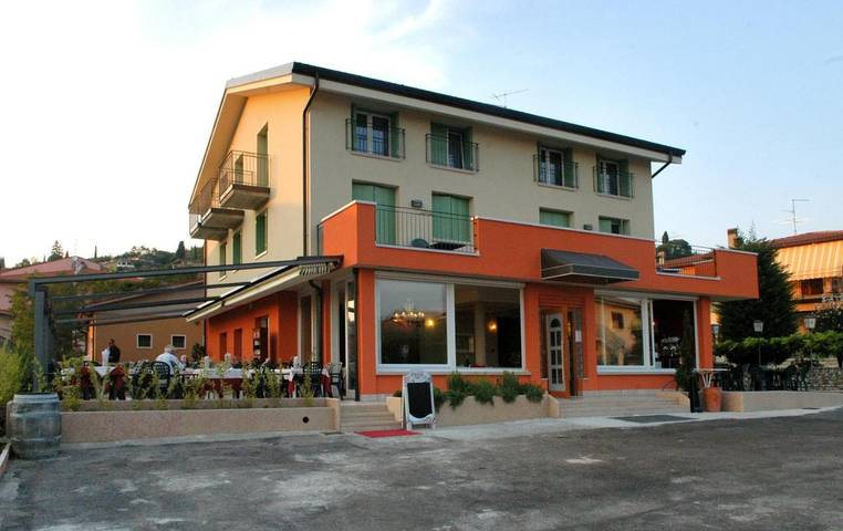 B&b per 4 persone, con Terrazza a Cavaion Veronese