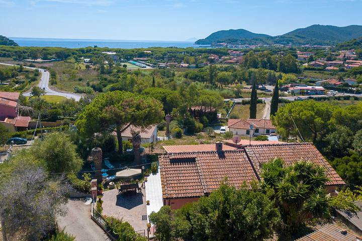 Maison de vacances pour 6 personnes, avec Terrasse et Jardin à Marina di Campo