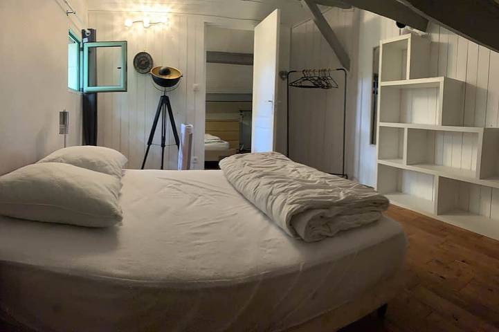Location de vacances pour 8 personnes, avec jardin ainsi que jacuzzi et terrasse à Sainte-Sabine-Born - 4