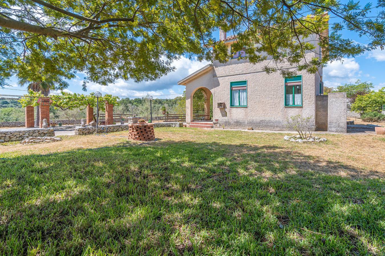 Villa 'La Quiete Della Campagna' with Mountain View, Private Terrace and Private Garden in Noto Området, Syracuse Provinsen