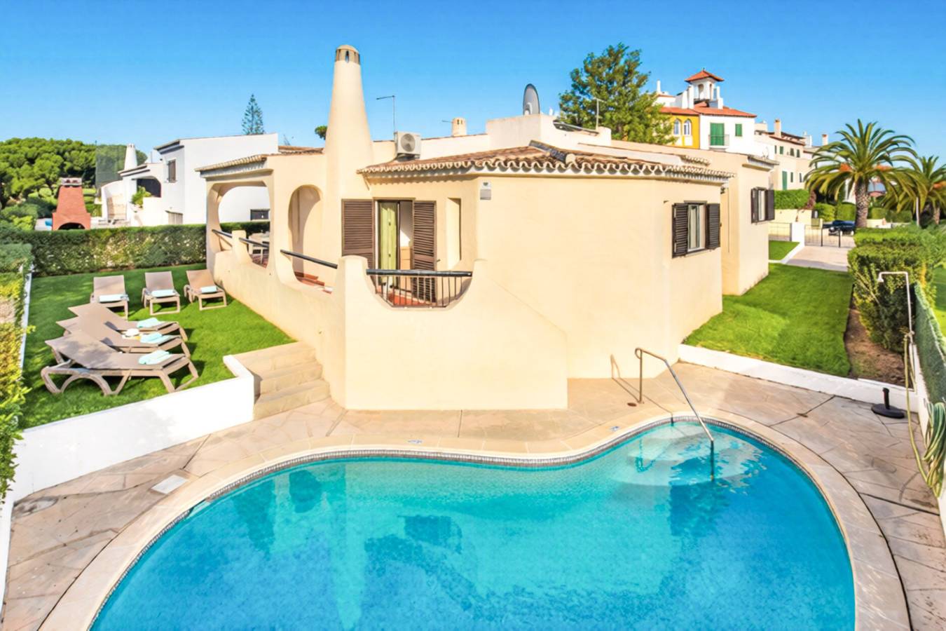Casa vacanza a Quarteira a partire da 339€ a notte