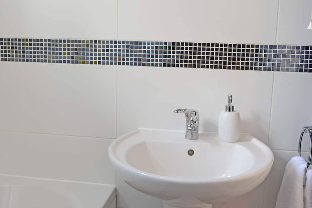 Entire apartment, One bedroom apartment with Cathedral View in Historic Town of Bury St Edmunds in Bury St Edmunds, Suffolk