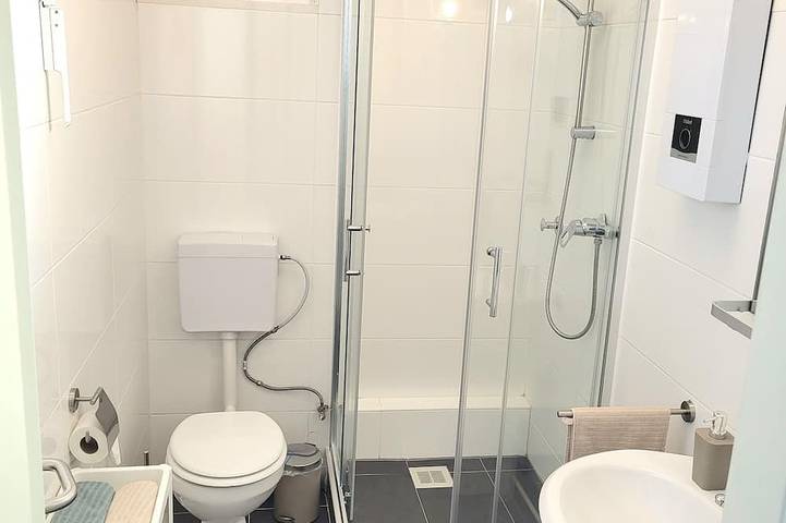 Stylish apartment in Wuppertal incl. tea & coffee in Wuppertal, Bergisches Land