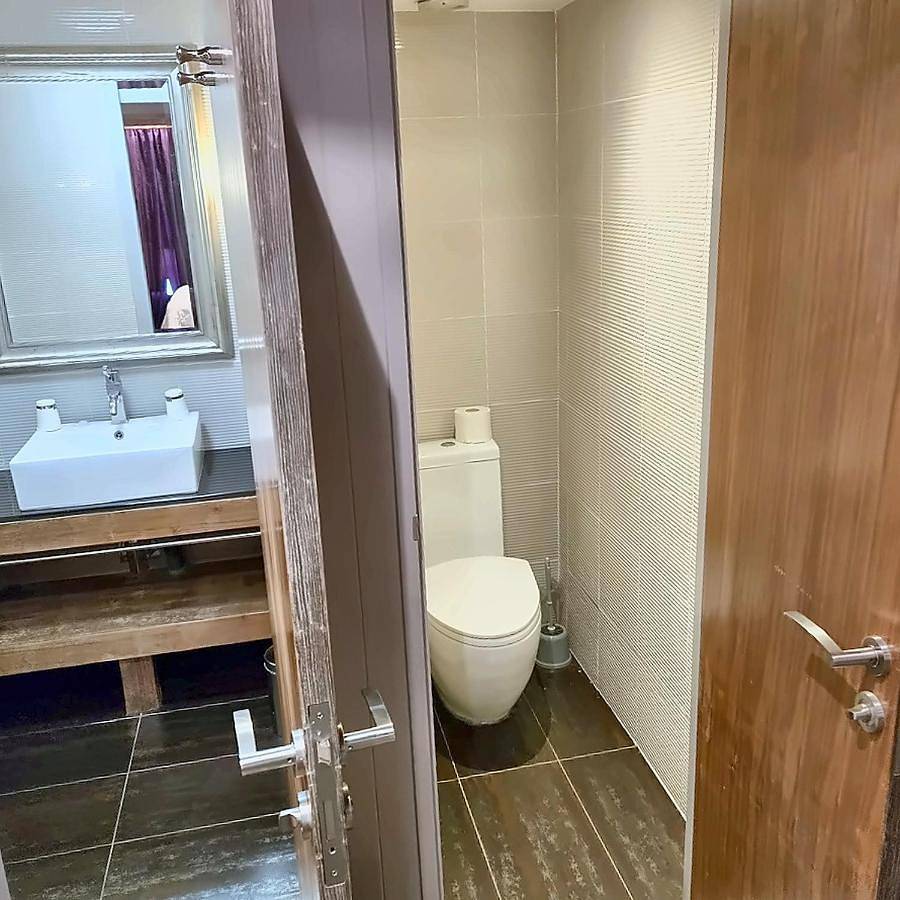 Chambre Hôtel Ibiza Spa - Hammam - Jacuzzis - Piscine Chauffée in Vénosc, Les Deux Alpes