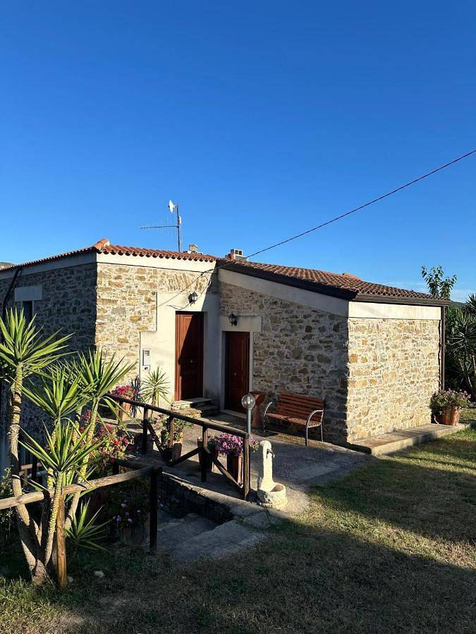 Appartamento per 4 persone, con Giardino e Piscina nonché Panorama a Montecorice