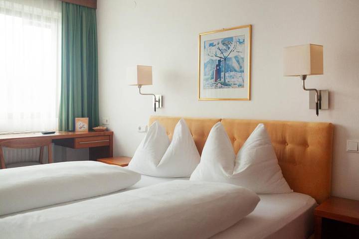BnB für 6 Personen, mit Balkon und Terrasse sowie Garten und Sauna in Piesendorf
