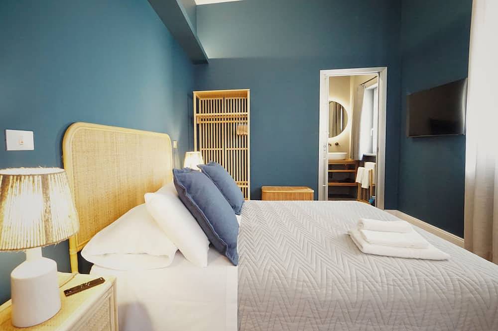 Entire apartment, Suite No. 5. Elegant 45sqm in the principal square - 5 min from the Ruins in Pompei, Vesuvio National Park