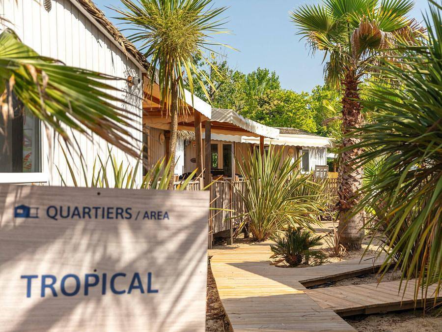Camping Lou Pignada  - Mobilhome 4 personas - Mobil home | Confort | 2 Dormitorios | 4 Pers | Terraza elevada | Aire acondicionado | Tv in Messanges, Côte d’Argent