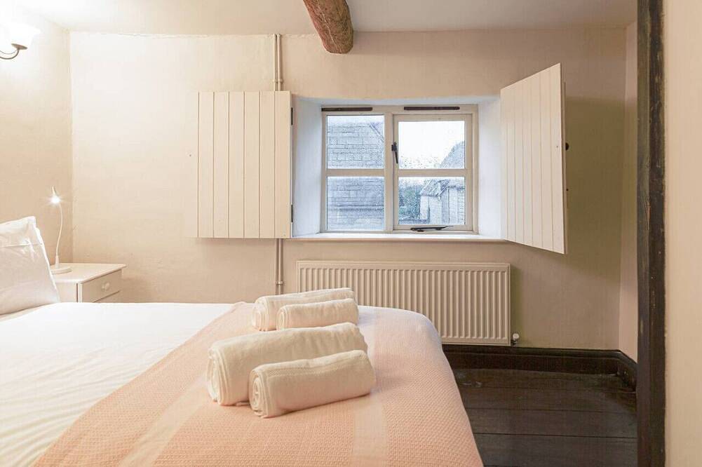 Honeypot Cottage - Charming Bolthole in Stow in Stow-on-the-Wold, Gloucestershire