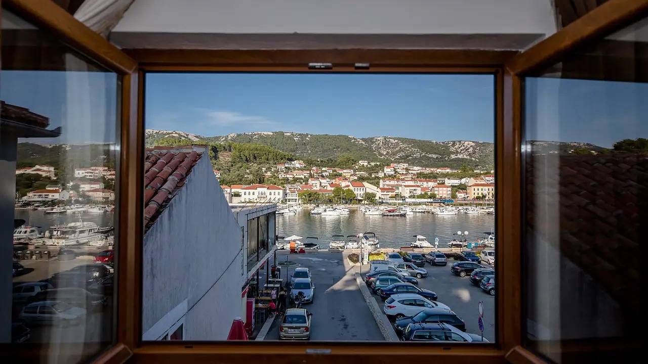 Apartamento vacacional entero, Ferienwohnung für 4 Personen (46 m²) in Rab in Ciudad de Rab, Rab