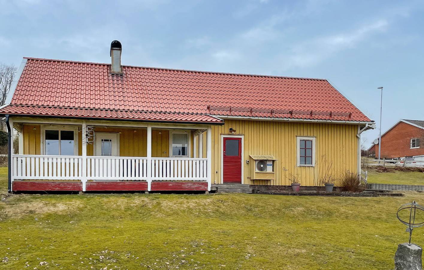 Ferienhaus für 6 Personen mit Garten in Västergötland