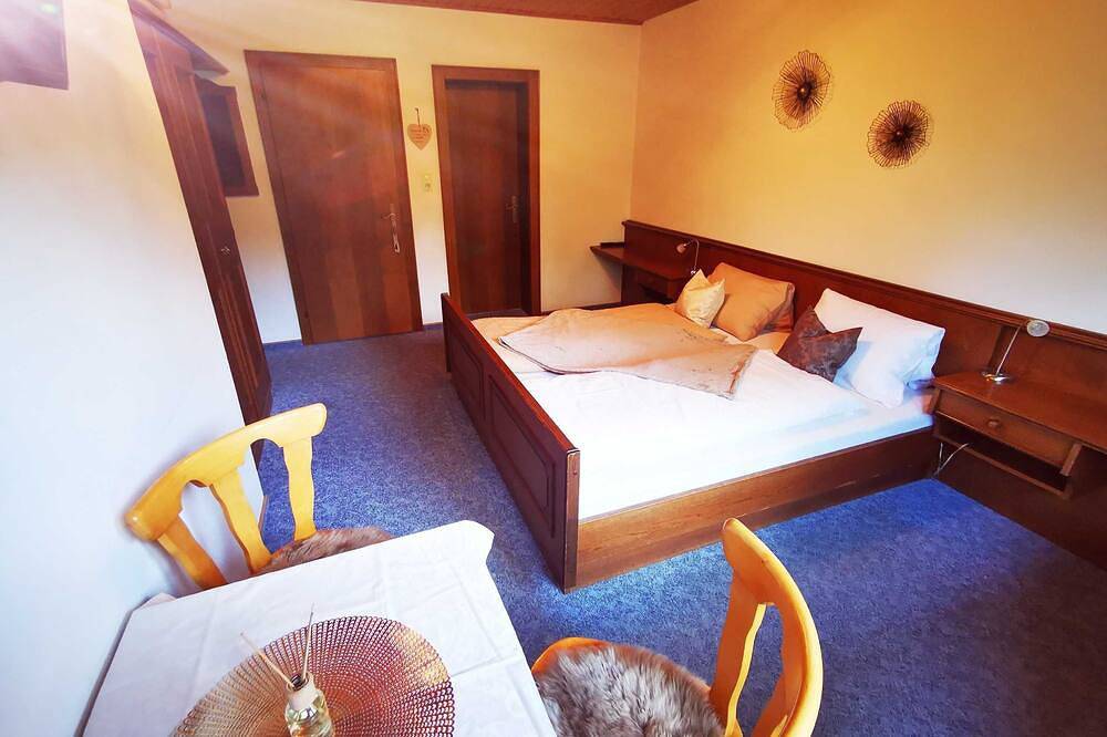 Doppelzimmer 2 inkl. erweitertem Frühstück (Zimmer Nr.3) - Weindlhof in Waidring, Chiemgauer Alpen