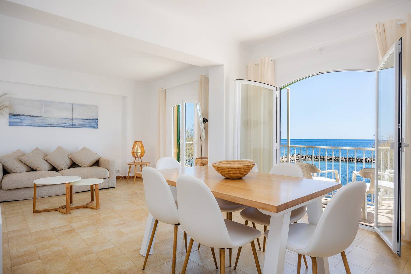 Appartement entier, Appartement de vacances "Duplex Voramar Mhm Seafront" avec vue sur la mer, balcon et Wi-Fi in Cala Bona, Son Servera