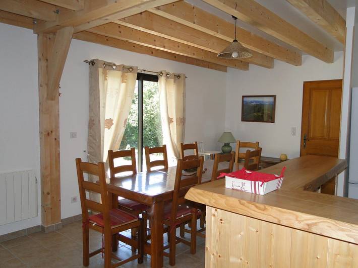Gîte pour 8 personnes, avec jardin, animaux acceptés à Murat-le-Quaire - 3