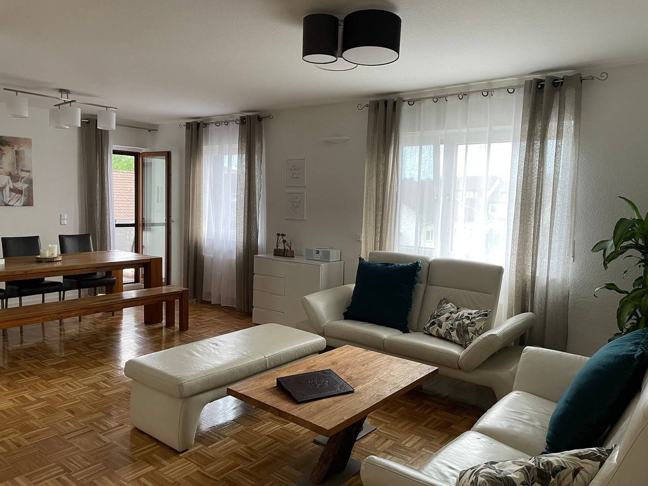 Apartamento entero, Apartamento 'Hopfenglück' con balcón y Wi-Fi in Tettnang, Region Bodensee-Oberschwaben