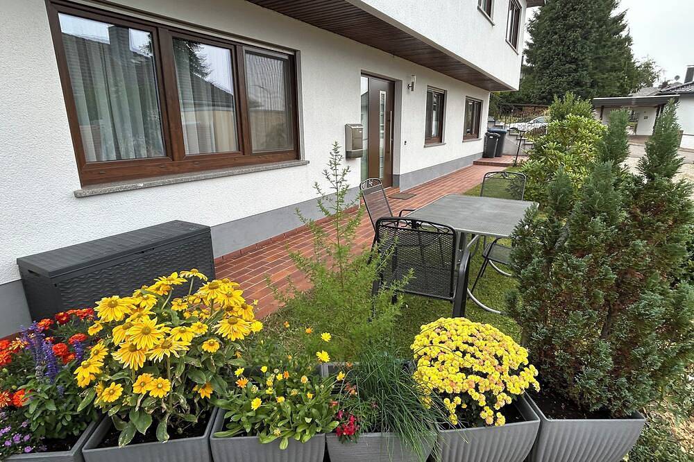 Ganze Wohnung, Gemütliche und ruhige Ferienwohnung (ca. 88 qm) in Pellingen bei Trier in Pellingen, Landkreis Trier-Saarburg