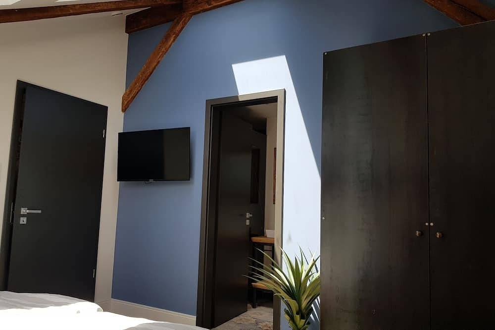 Ganze Wohnung, Penthouse am alten Zeughaus - Kamin, Wlan, Badewanne, Dusche, Balkon in Flensburg, Flensburger Förde