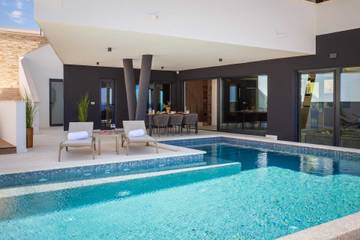 Villa für 10 Personen in Primosten, Šibenik-Knin, Bild 2