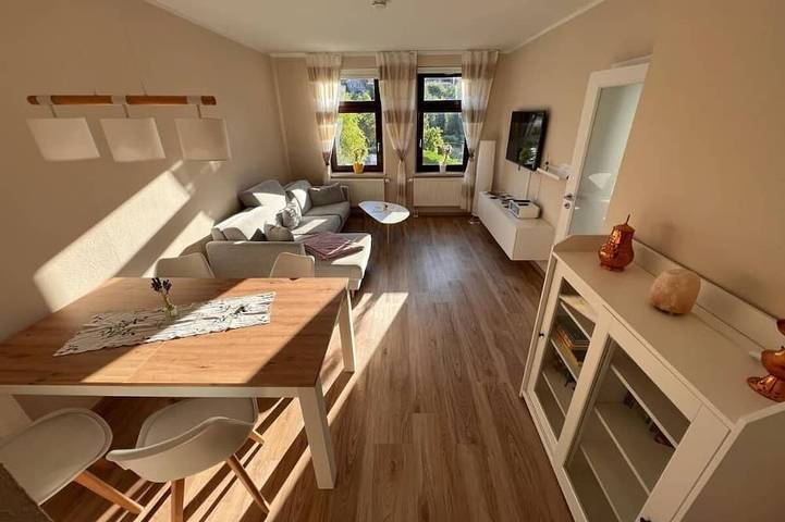 Ganze Wohnung, Ferienwohnung im Zentrum mit Garten, voll ausgestattet, ruhige Lage an der Spree in Bautzen, Oberlausitz-Niederschlesien