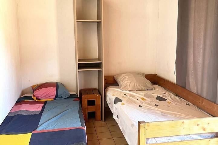 Gîte pour 6 personnes, avec Terrasse dans Montfavet - 2