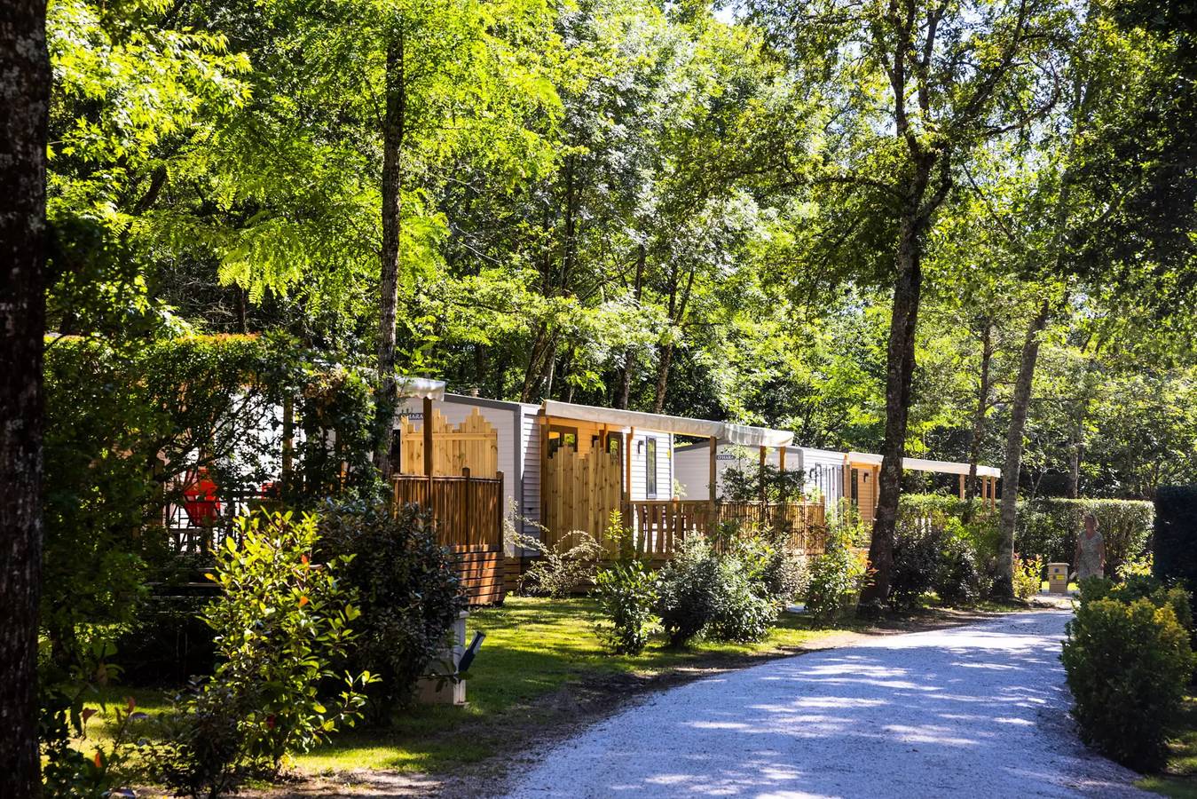 Lodge Safari - 25m² - 2 chambres + terrasse 10m2 4 personnes in Serviès, Région de Castres