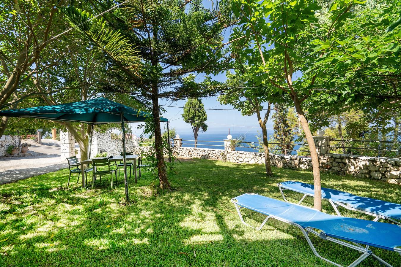 Geheel appartement, Appartement 'Rania-2' met Zeezicht, Wi-Fi en Airconditioning in Kefalonia