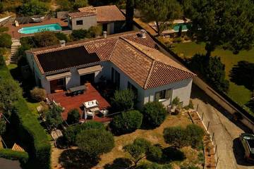 Gîte pour 6 personnes, avec jardin et terrasse à Caveirac