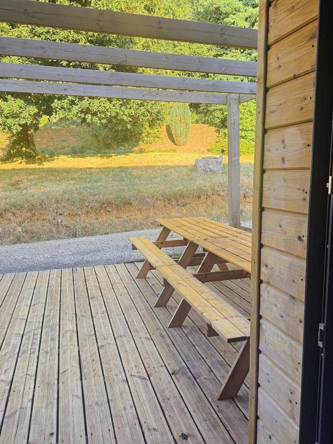 Location de vacances pour 10 personnes, avec piscine et jardin à La Gripperie-Saint-Symphorien - 4