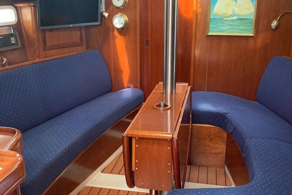 Sea Bloom - Sleep in Tejo in Lissabon, Costa de Lisboa