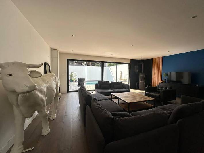 Villa pour 8 personnes, avec Terrasse et Piscine à Reims - 2