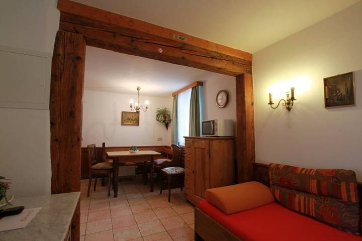 Ganze Wohnung, Gästehaus Pfefferle - Apartment mit Dusche und Wc in Sigmaringen, Hohenzollern Radweg Etappe 5 Region