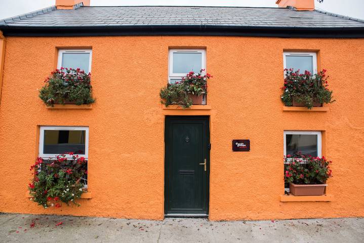 Cottage for 4 people, with Hot tub and Garden in Ireland