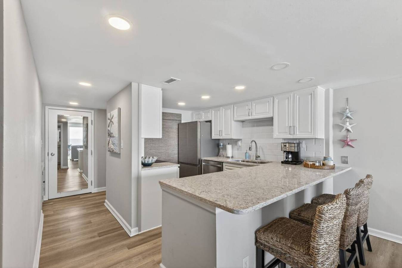 Apartamento entero, Beachfront Condo / Pool / Surfing / Fishing / Ew 205 in Virginia Beach