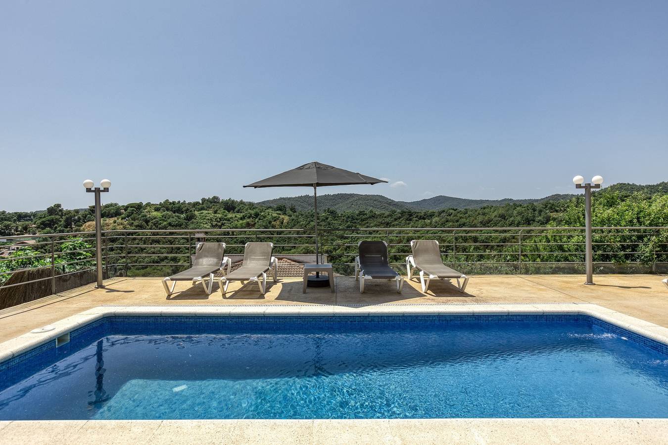 Casa de vacaciones 'Olive' con piscina privada, Wi-Fi y aire acondicionado in Lloret de Mar, Costa Brava