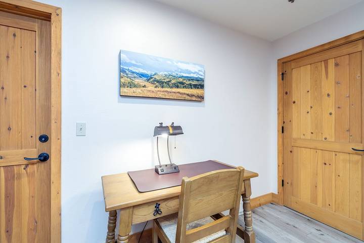 Vacation rental for 2 people, with balcony and hot tub as well as sauna in Telluride Ski Resort