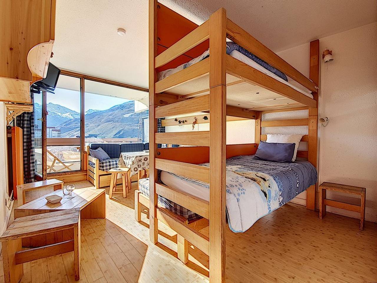 Ganzes Studio, Helles Studio mit Balkon direkt an den Pisten in Les Menuires, Saint-Martin-de-Belleville