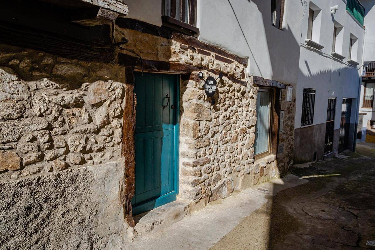 Three-Bedroom House in Casas del Castañar, Valle del Jerte