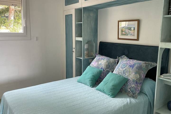 Gîte pour 11 personnes, avec balcon et sauna ainsi que jardin et jacuzzi, animaux acceptés dans Plage de la Stagnola - 4