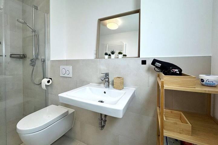 Ganze Wohnung, Vrbo Property in Schönefeld (Brandenburg), Schönefeld