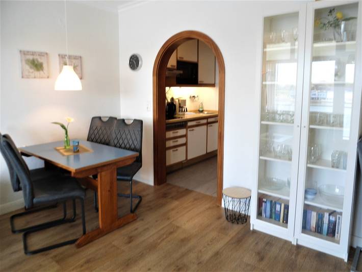 Ferienwohnung für 4 Personen, mit Balkon und Garten sowie Seeblick am Steinwarder - 2