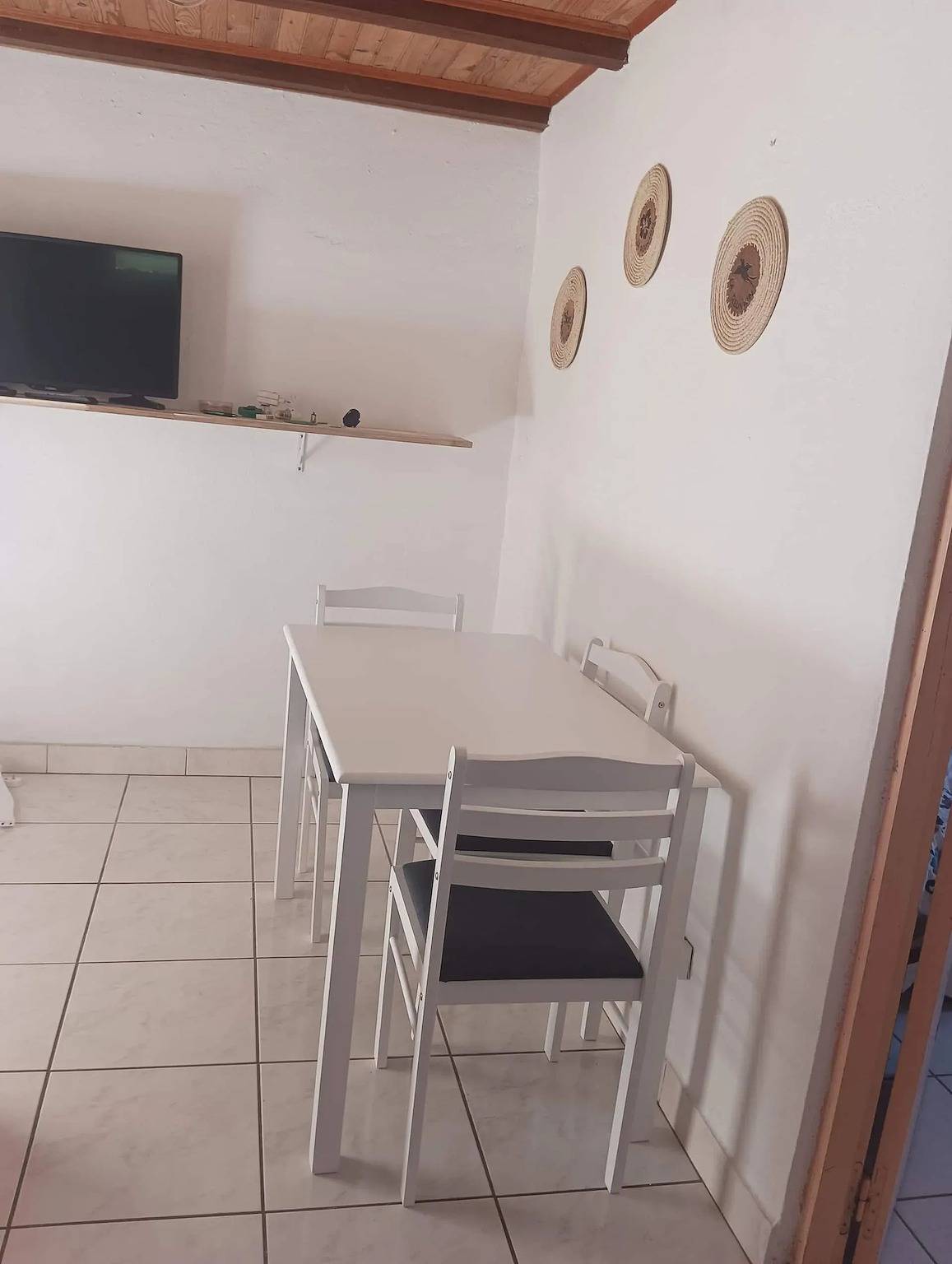 Casa acogedora con balcón en Le Tampon, 50 m² in Le Tampon, Reunión