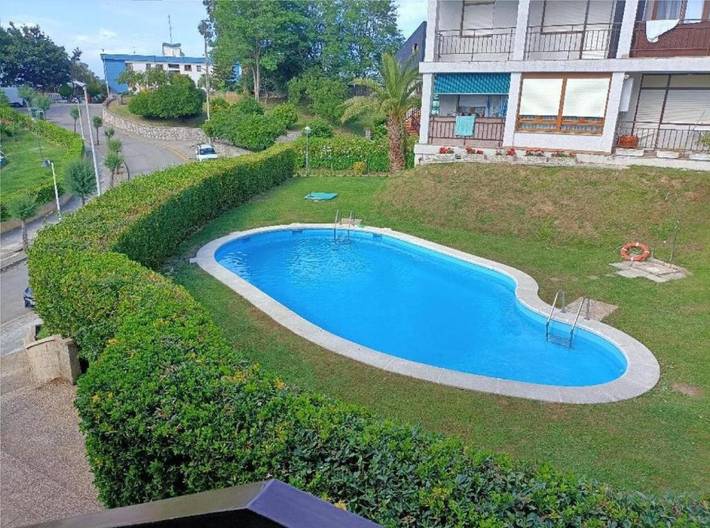 Apartamento de vacaciones para 7 personas, con jardín además de piscina y vistas - 1