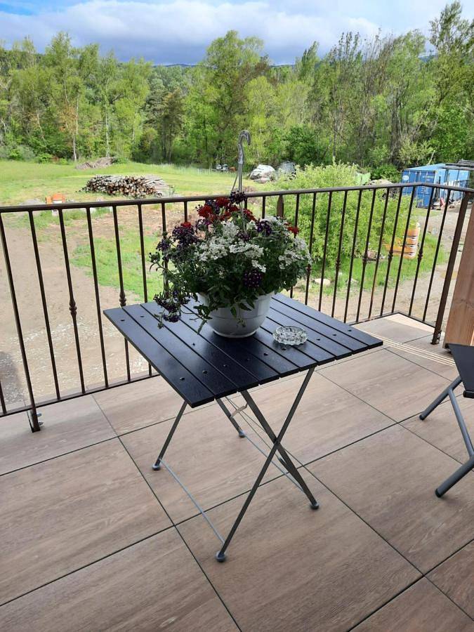 Gîte pour 2 personnes, avec jardin et vue à Montferrand-la-Fare