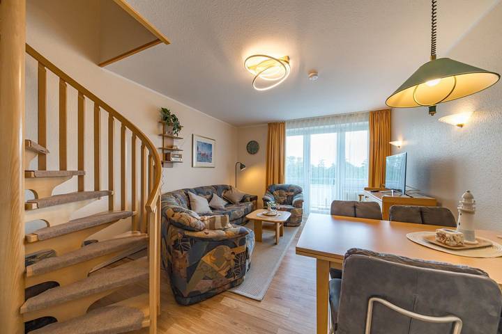 Ferienwohnung für 4 Personen, mit Balkon und Ausblick in Schillig