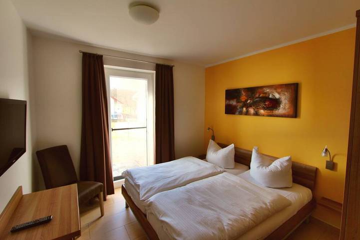 Bauernhof für 4 Personen, mit Pool und Garten sowie Terrasse und Sauna, mit Haustier in Göhren-Lebbin - 3