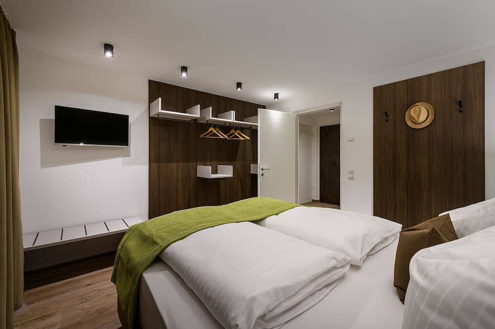 Entire apartment, Pustrabase - Sambock Quarter - App. Pipe in St. Georgen, Bruneck