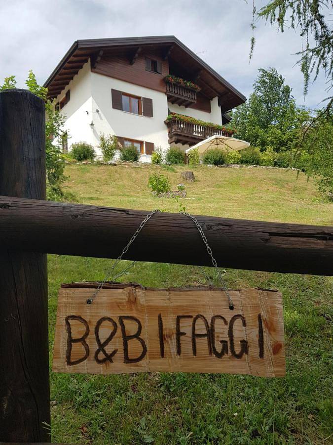 Appartamento per 2 persone, con Terrazza e Giardino nonché Sauna a Lavarone