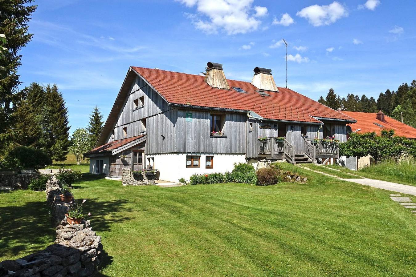 La Comtesse in Pays de Pontarlier, Doubs (desambiguación)