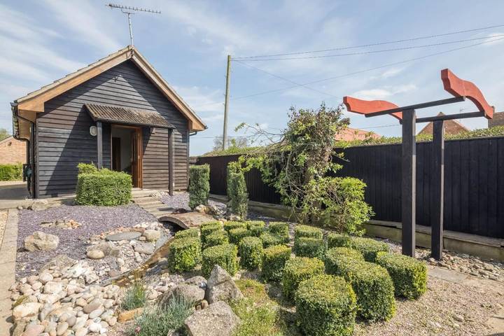 Ferienhaus für 2 Personen, mit Garten und Terrasse sowie Ausblick, mit Haustier - 1