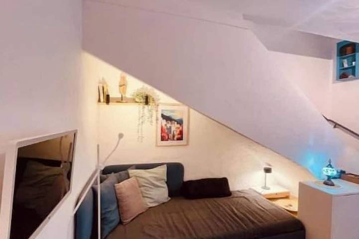 Apartamento entero, Sayalonga Studio ~ Terrace & Fast WiFi in Sayalonga, Costa del Sol